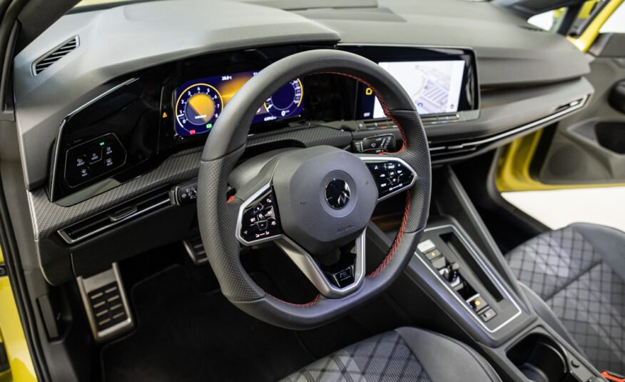 VOLKSWAGEN Golf R LINE 1.5 ETSI DSG 150 CV