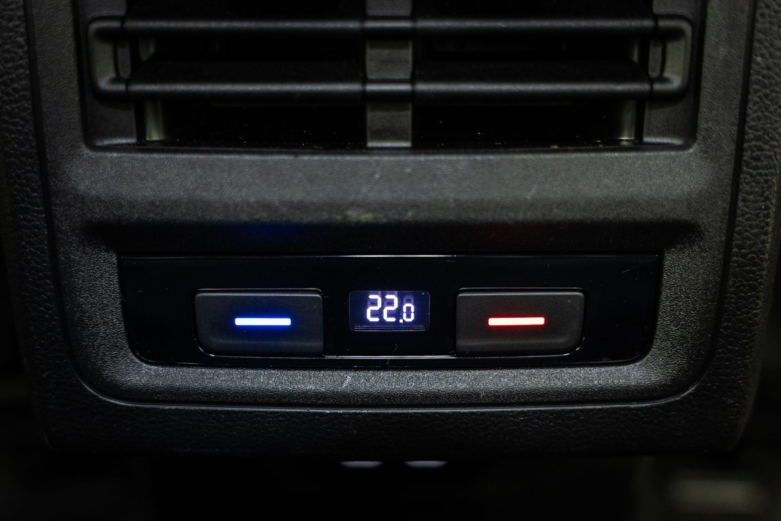 VOLKSWAGEN Golf R LINE 1.5 ETSI DSG 150 CV