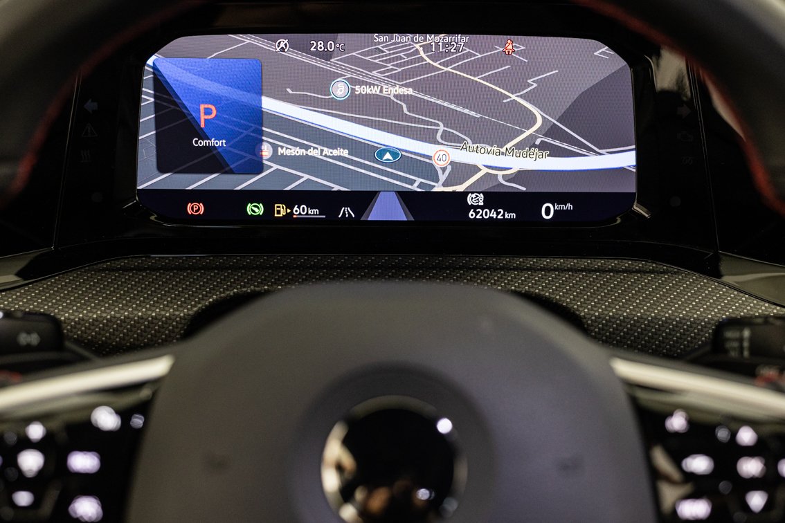 VOLKSWAGEN Golf R LINE 1.5 ETSI DSG 150 CV