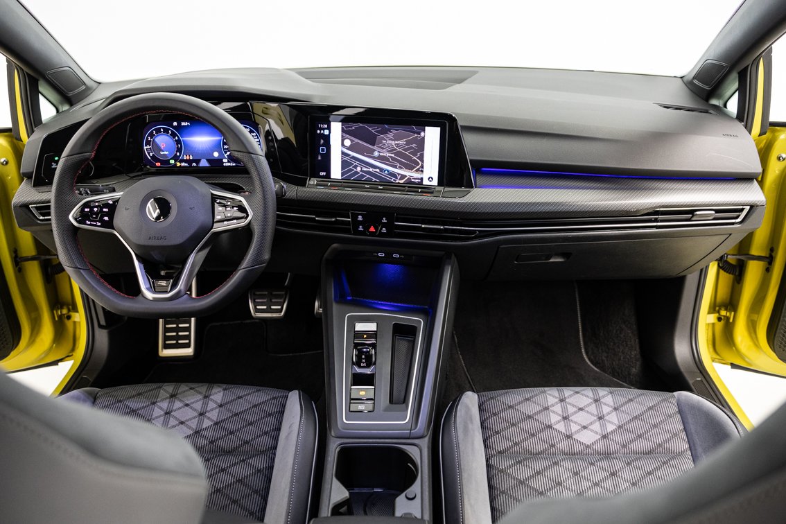 VOLKSWAGEN Golf R LINE 1.5 ETSI DSG 150 CV