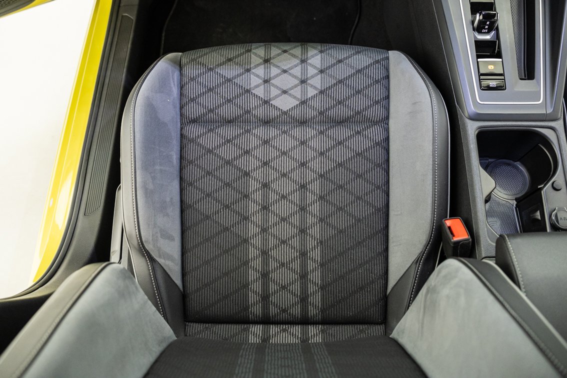 VOLKSWAGEN Golf R LINE 1.5 ETSI DSG 150 CV