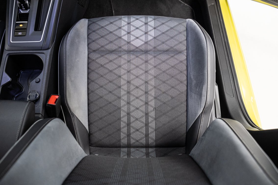 VOLKSWAGEN Golf R LINE 1.5 ETSI DSG 150 CV