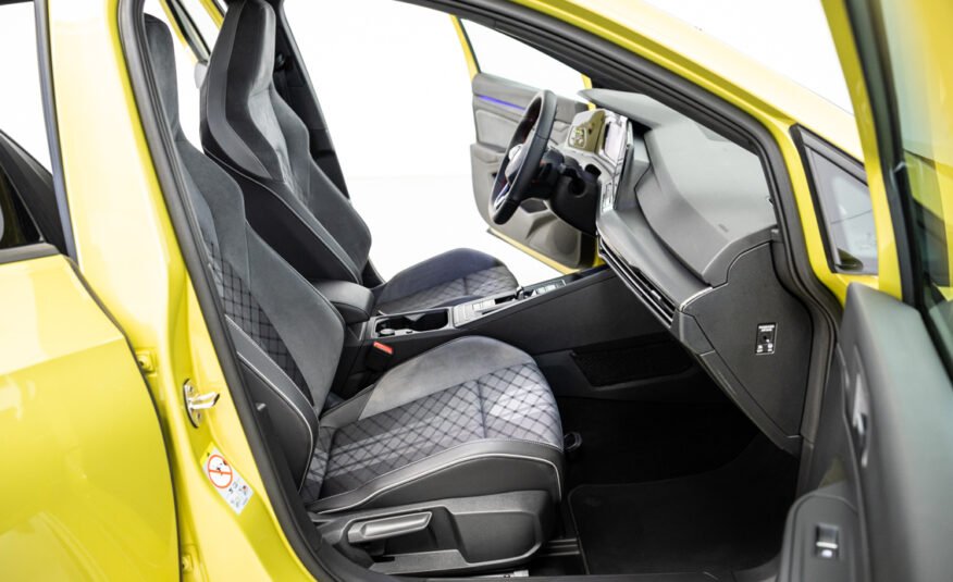 VOLKSWAGEN Golf R LINE 1.5 ETSI DSG 150 CV