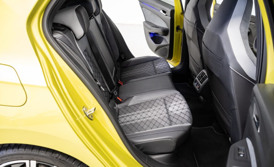 VOLKSWAGEN Golf R LINE 1.5 ETSI DSG 150 CV