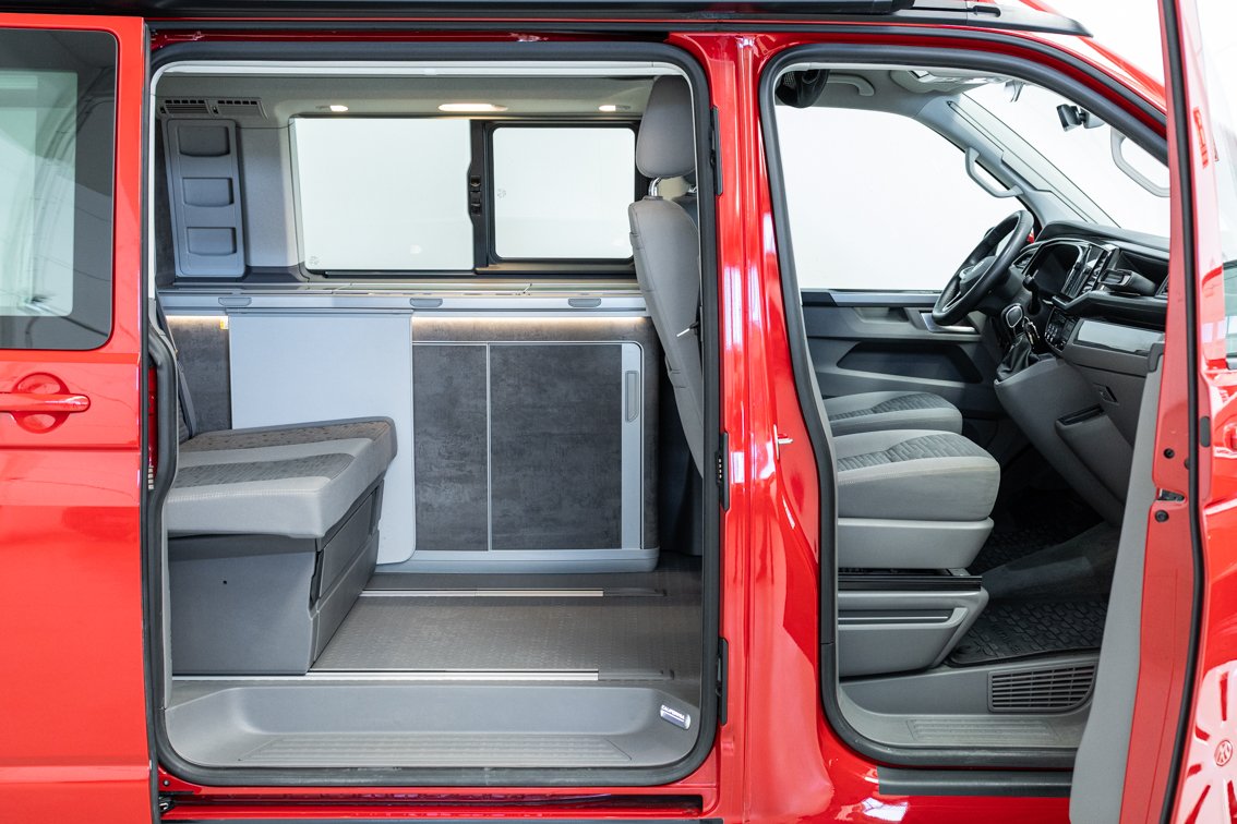 VOLKSWAGEN CALIFORNIA OCEAN 2.0 TDI DSG 150 CV