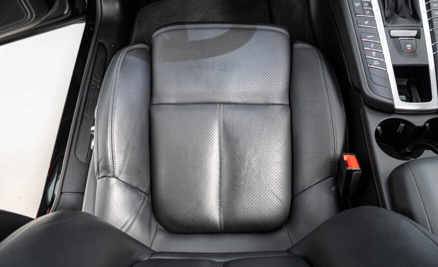 PORSCHE Macan 2.0T PDK 245 CV