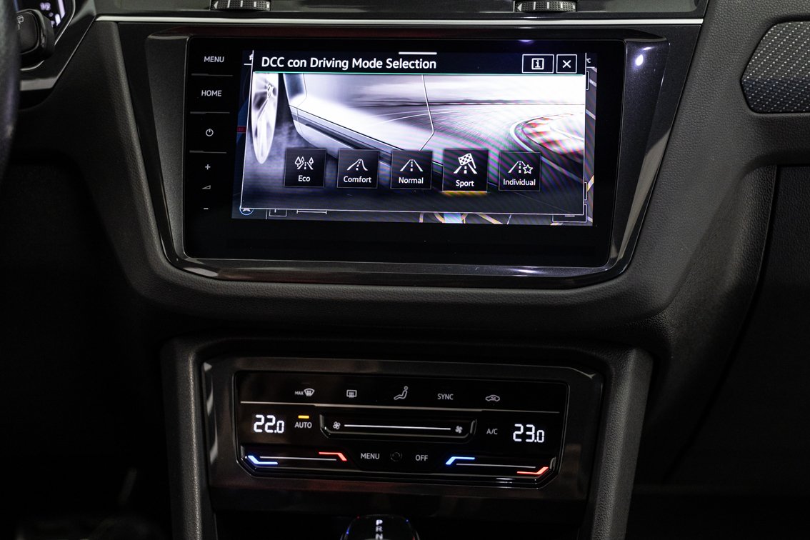 VOLKSWAGEN Tiguan R LINE 2.0 TDI DSG 4MOTION 200 CV