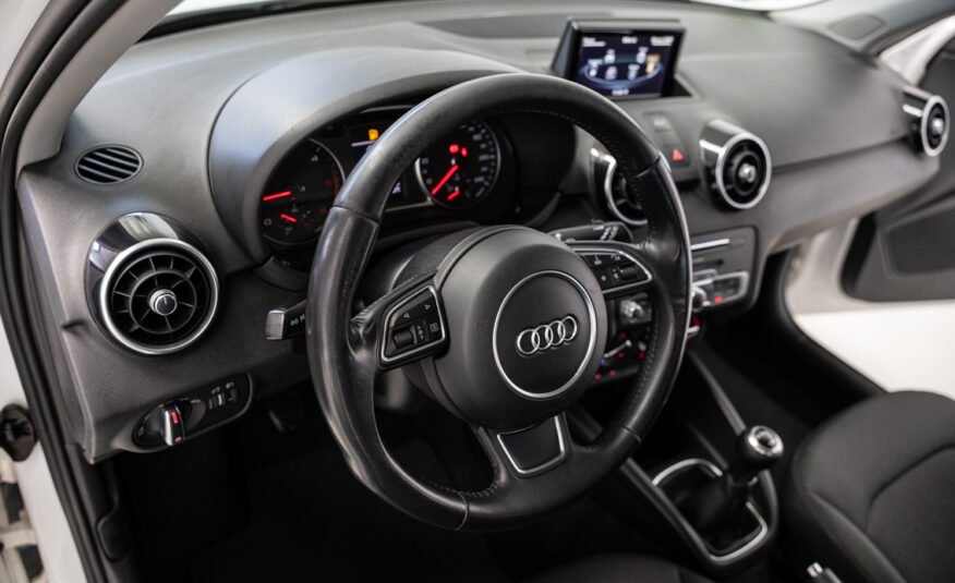 AUDI A1 Sportback 1.4 TDI ADRENALIN 90 CV