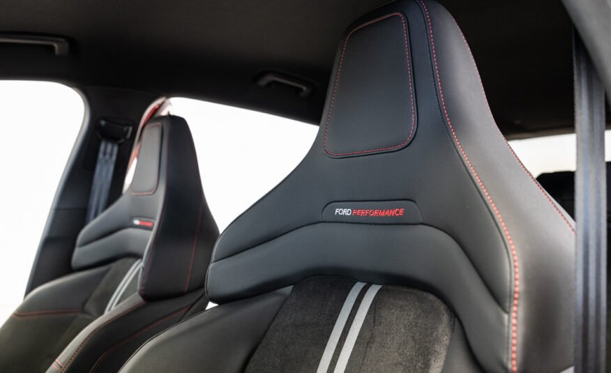 FORD FOCUS SPORTBREAK ST 2.3 ECOBOOST 280 CV