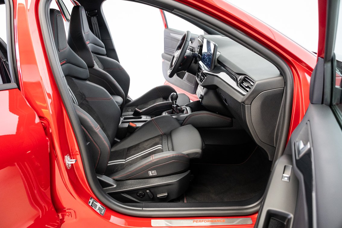FORD FOCUS SPORTBREAK ST 2.3 ECOBOOST 280 CV