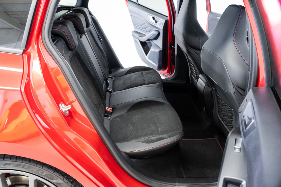 FORD FOCUS SPORTBREAK ST 2.3 ECOBOOST 280 CV