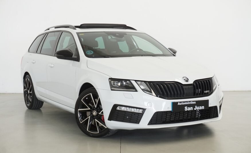 SKODA OCTAVIA COMBI RS 2.0 TSI DSG 245 CV