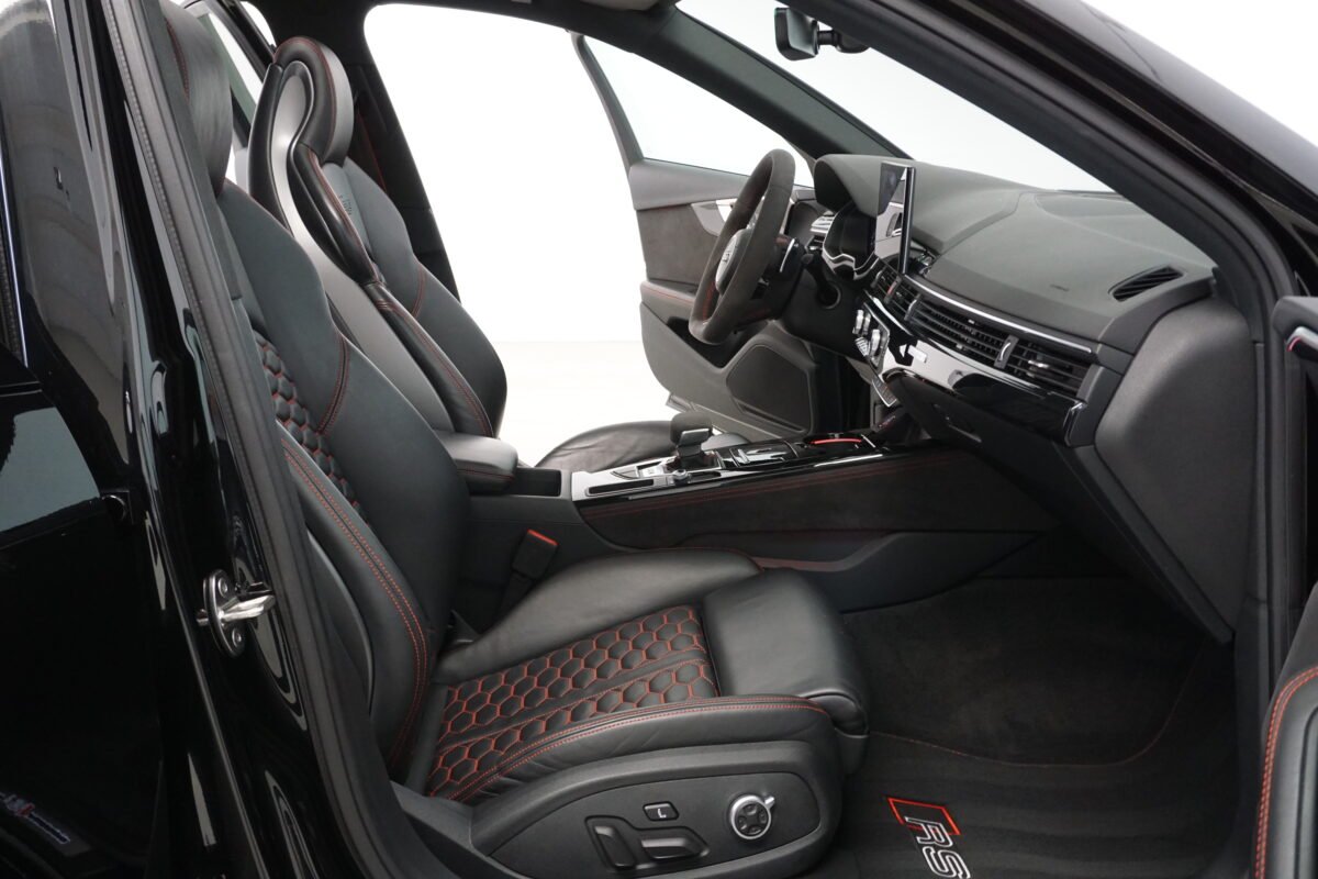 AUDI RS4 AVANT 2.9 TFSI QUATTRO TIPTRONIC 450 CV