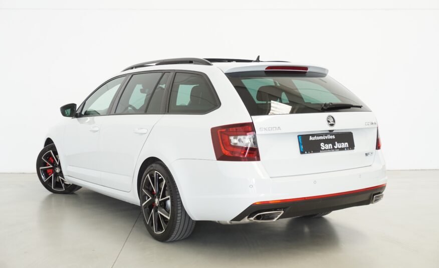SKODA OCTAVIA COMBI RS 2.0 TSI DSG 245 CV