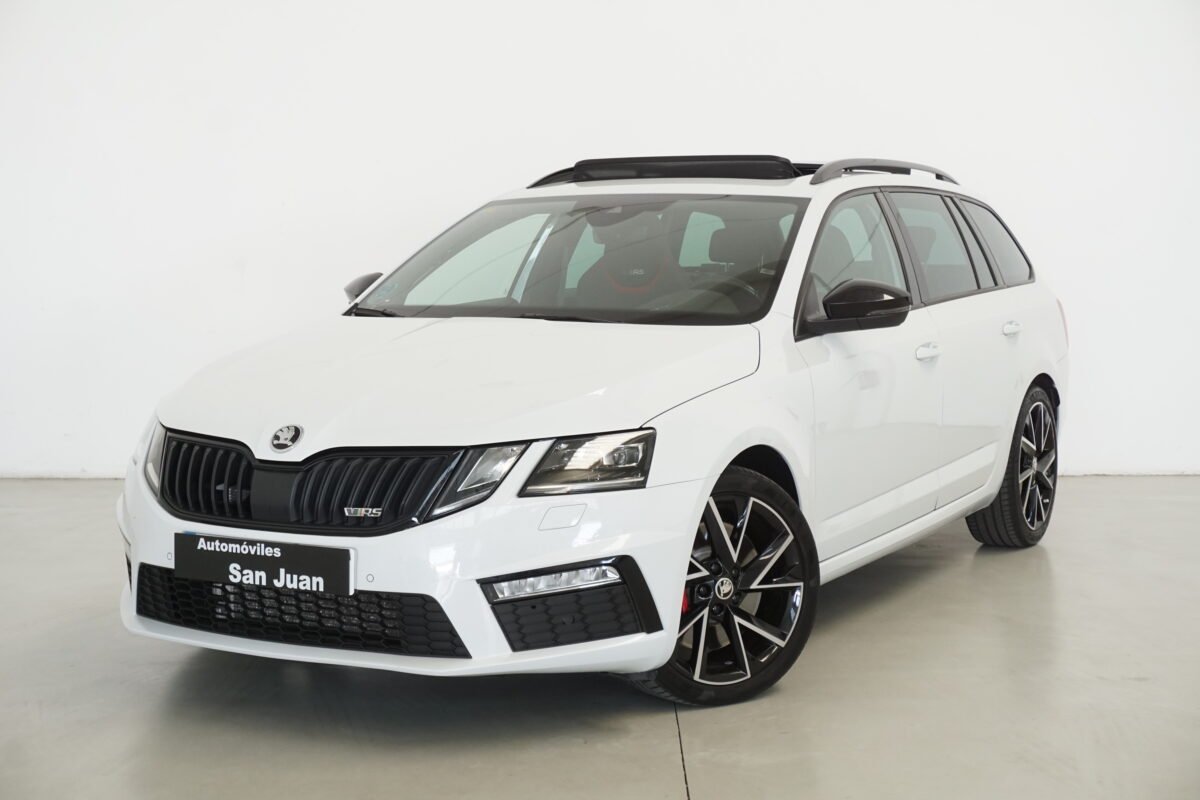 SKODA OCTAVIA COMBI RS 2.0 TSI DSG 245 CV