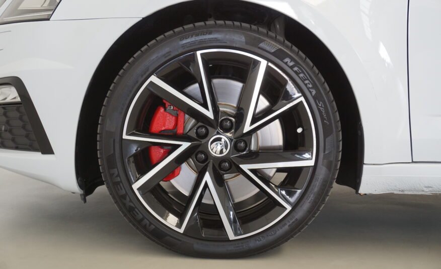 SKODA OCTAVIA COMBI RS 2.0 TSI DSG 245 CV