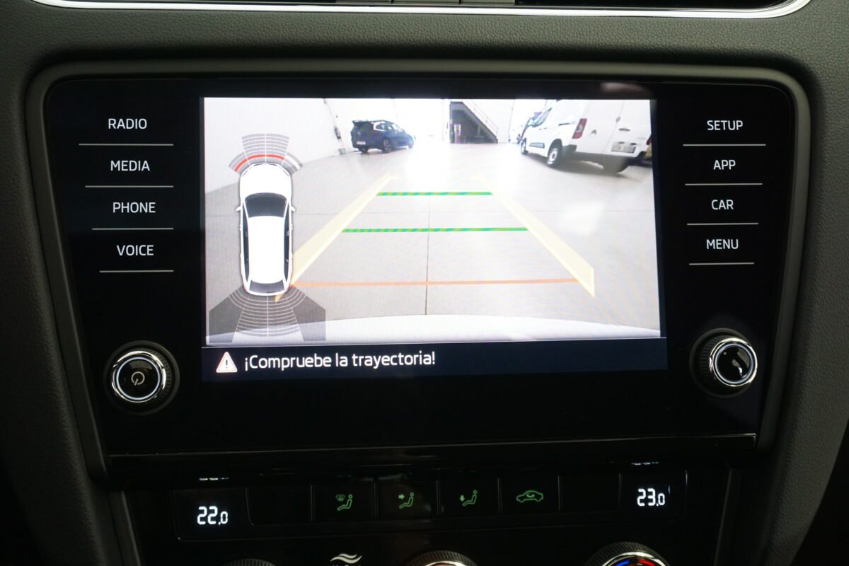 SKODA OCTAVIA COMBI RS 2.0 TSI DSG 245 CV