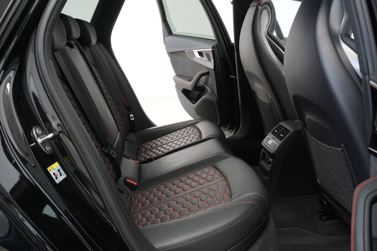 AUDI RS4 AVANT 2.9 TFSI QUATTRO TIPTRONIC 450 CV