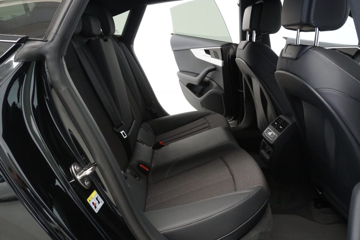 AUDI A5 SPORTBACK BLACK LINE 40 TDI QUATTRO S TRONIC 204 CV