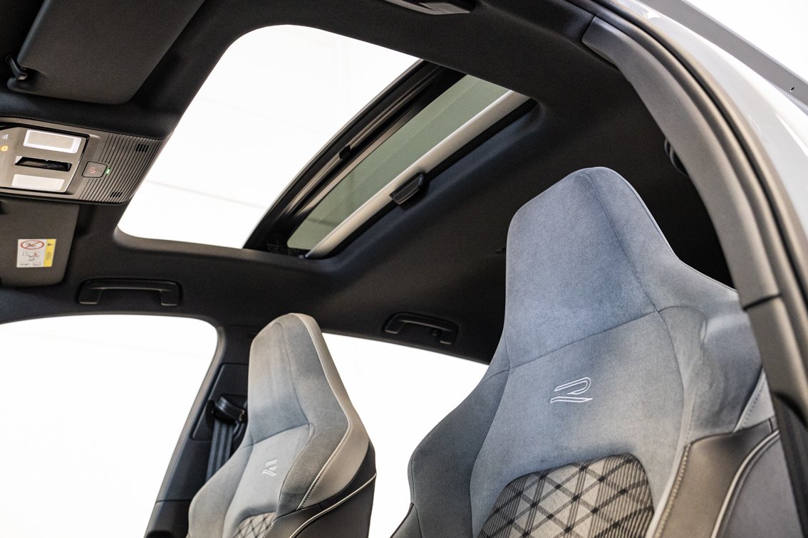 VOLKSWAGEN Golf R LINE 1.5 ETSI DSG 150 CV