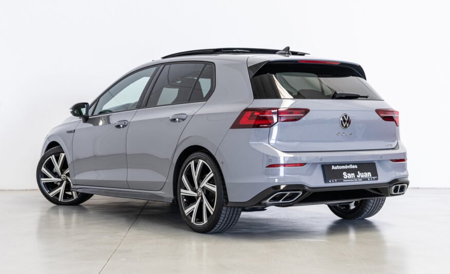 VOLKSWAGEN Golf R LINE 1.5 ETSI DSG 150 CV
