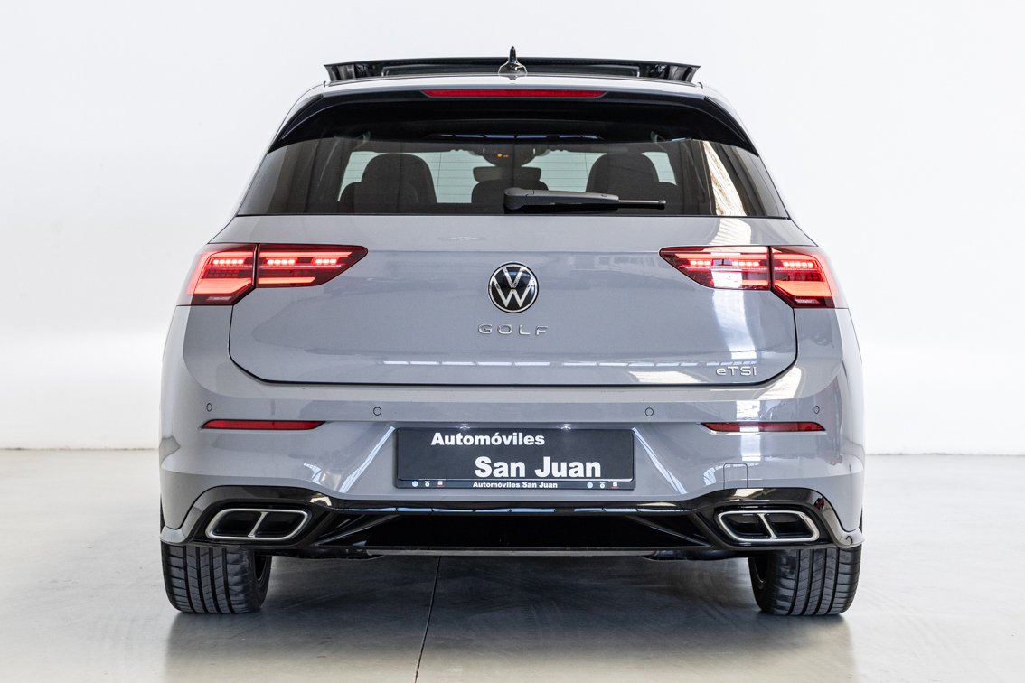 VOLKSWAGEN Golf R LINE 1.5 ETSI DSG 150 CV