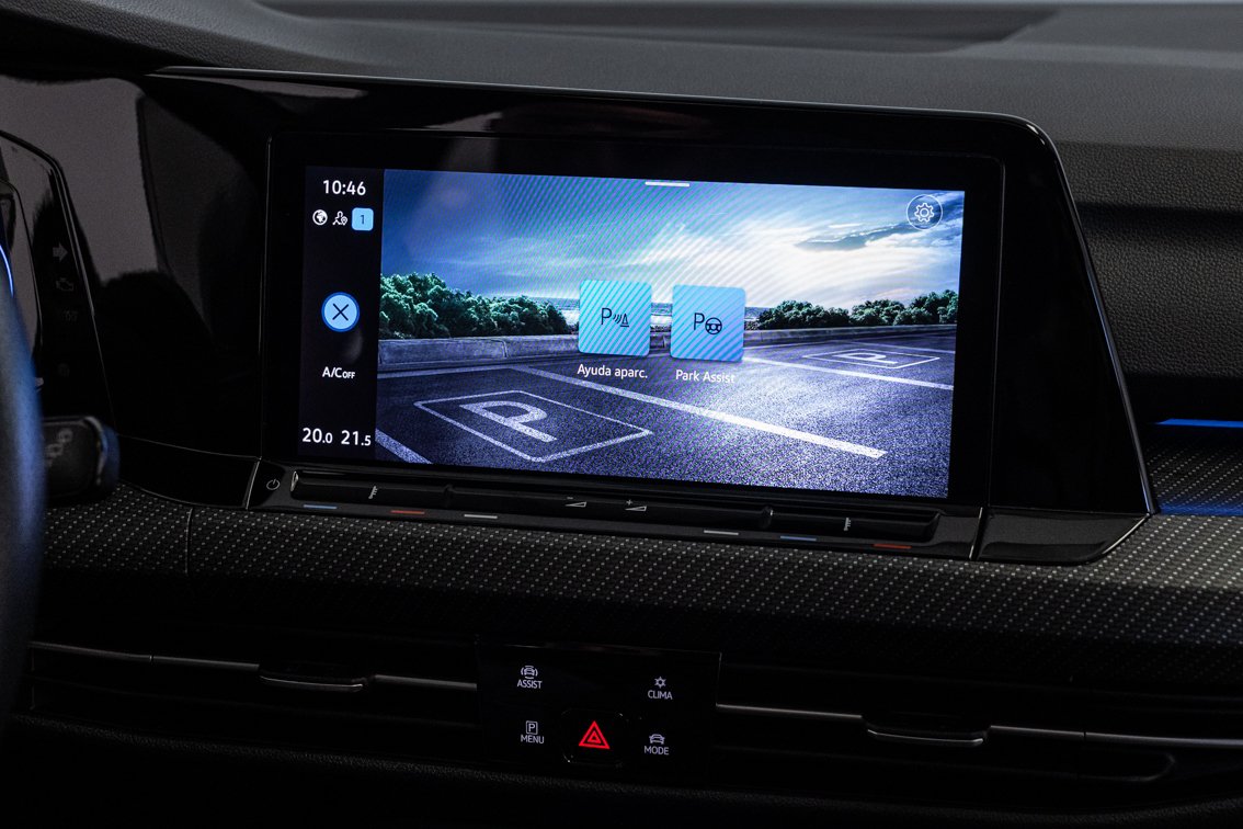 VOLKSWAGEN Golf R LINE 1.5 ETSI DSG 150 CV