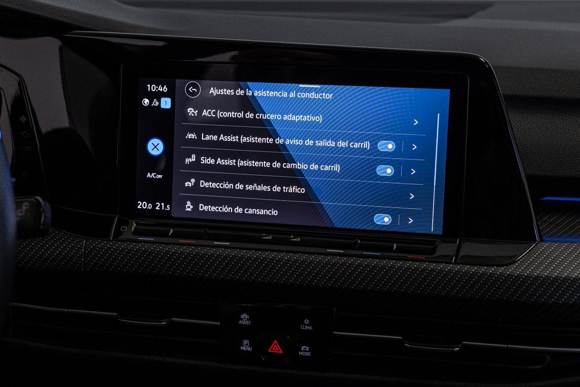 VOLKSWAGEN Golf R LINE 1.5 ETSI DSG 150 CV