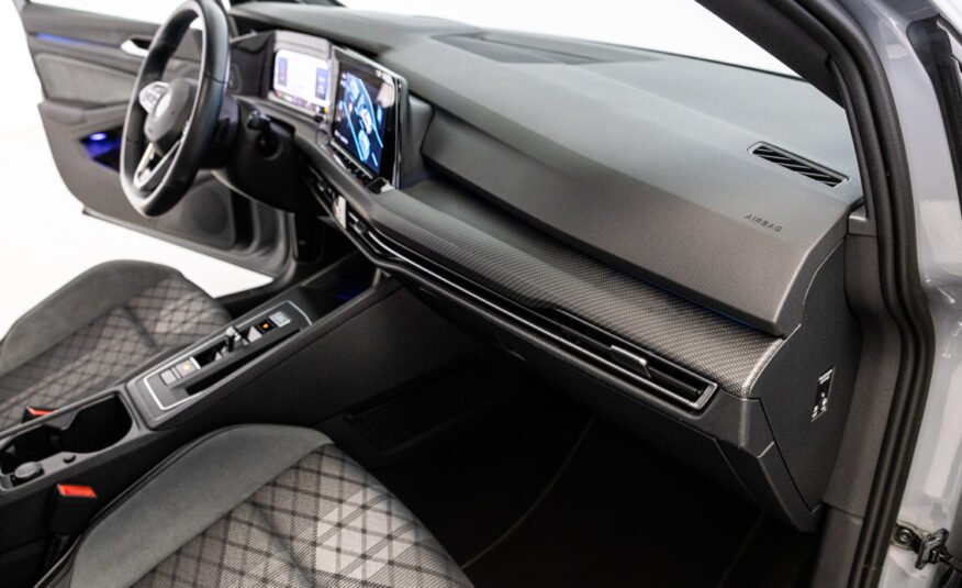 VOLKSWAGEN Golf R LINE 1.5 ETSI DSG 150 CV
