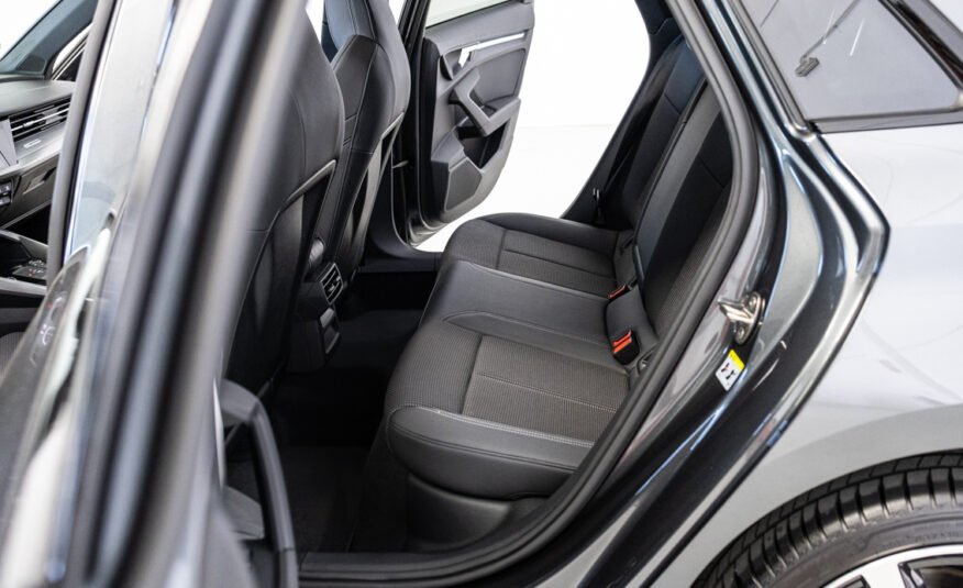 AUDI A3 SPORTBACK BLACK LINE 30 TDI S TRONIC 116 CV