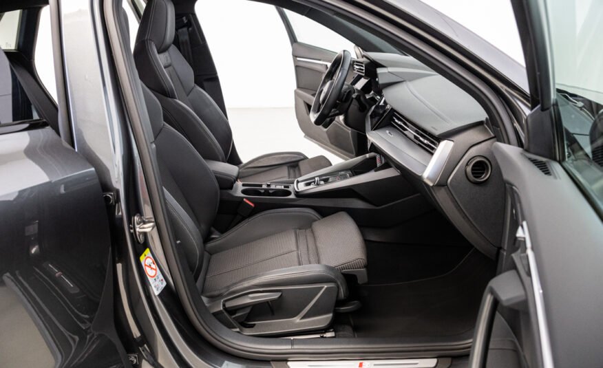 AUDI A3 SPORTBACK BLACK LINE 30 TDI S TRONIC 116 CV