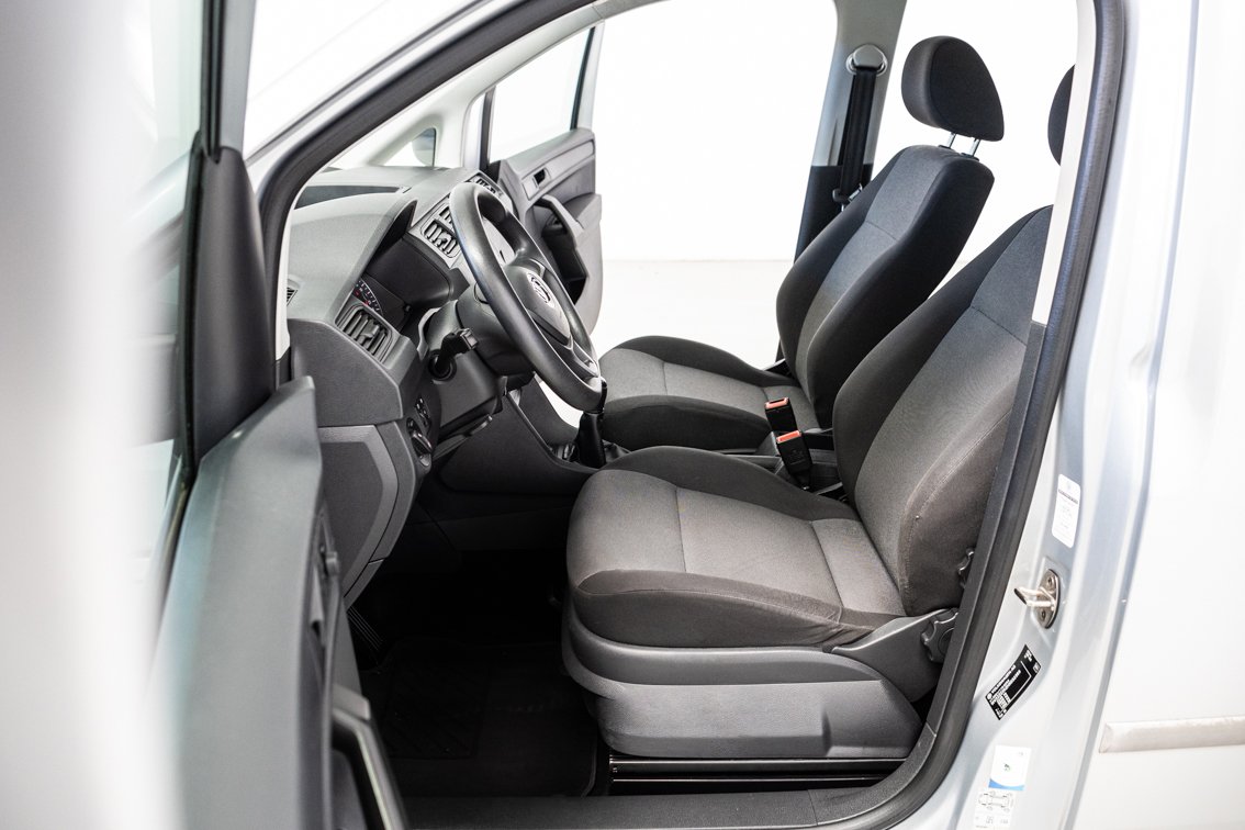 VOLSKWAGEN CADDY KOMBI 2.0 TDI 75 CV