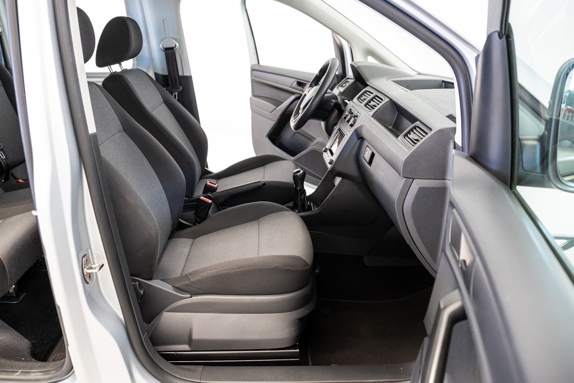 VOLSKWAGEN CADDY KOMBI 2.0 TDI 75 CV