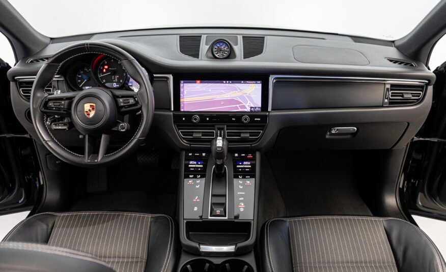 PORSCHE Macan T PDK 265 CV