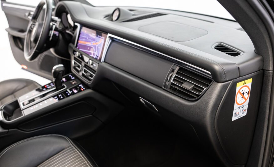 PORSCHE Macan T PDK 265 CV