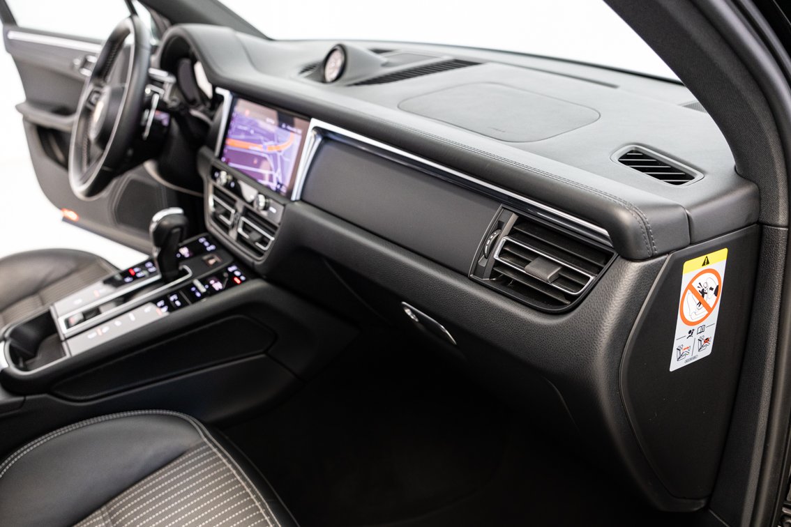 PORSCHE Macan T PDK 265 CV