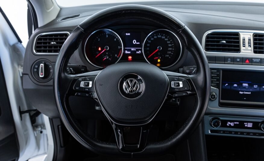 VOLKSWAGEN POLO SPORT 1.4 TDI 90 CV