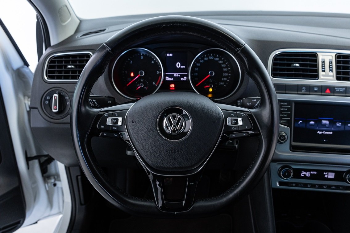 VOLKSWAGEN POLO SPORT 1.4 TDI 90 CV