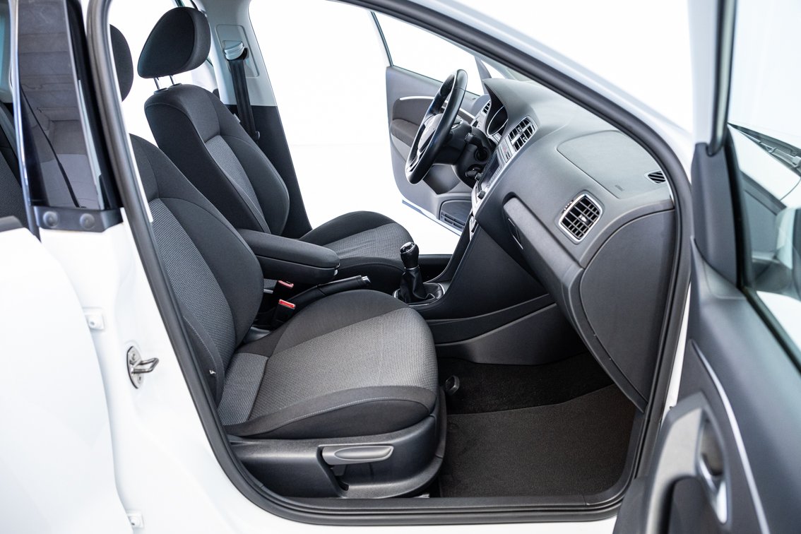 VOLKSWAGEN POLO SPORT 1.4 TDI 90 CV