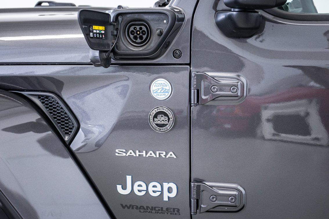 JEEP WRANGLER UNLIMITED SAHARA 2.0 4XE 8ATX 380 CV