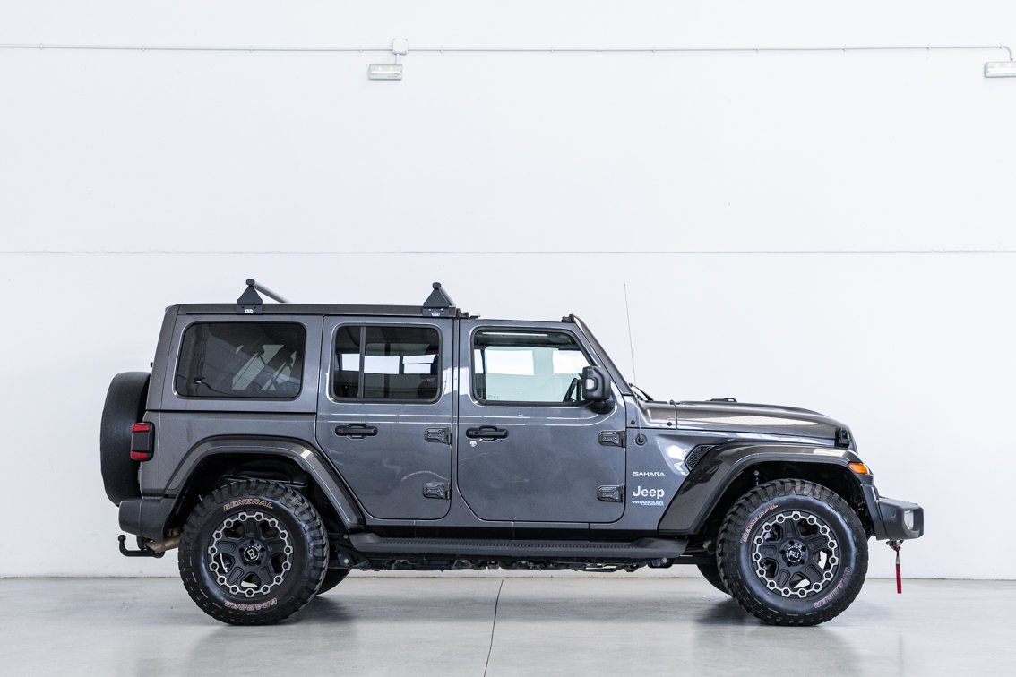 JEEP WRANGLER UNLIMITED SAHARA 2.0 4XE 8ATX 380 CV