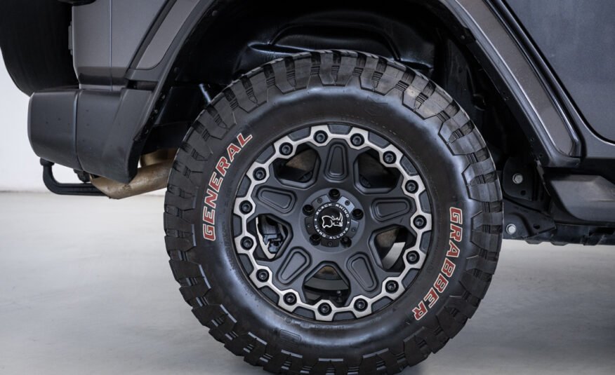 JEEP WRANGLER UNLIMITED SAHARA 2.0 4XE 8ATX 380 CV