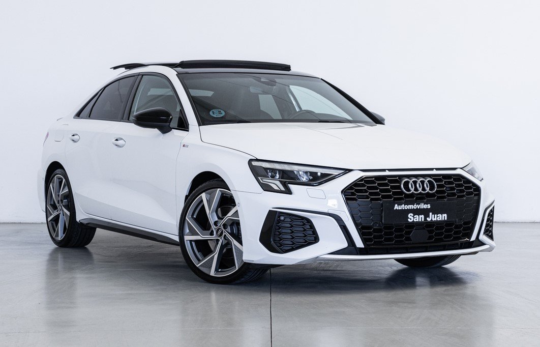 AUDI A3 Sedán BLACK LINE 35 TDI S TRONIC 150 CV