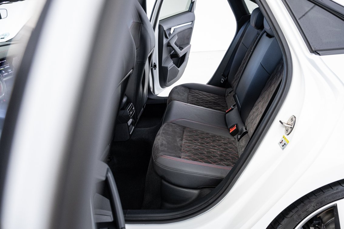 AUDI A3 Sedán BLACK LINE 35 TDI S TRONIC 150 CV