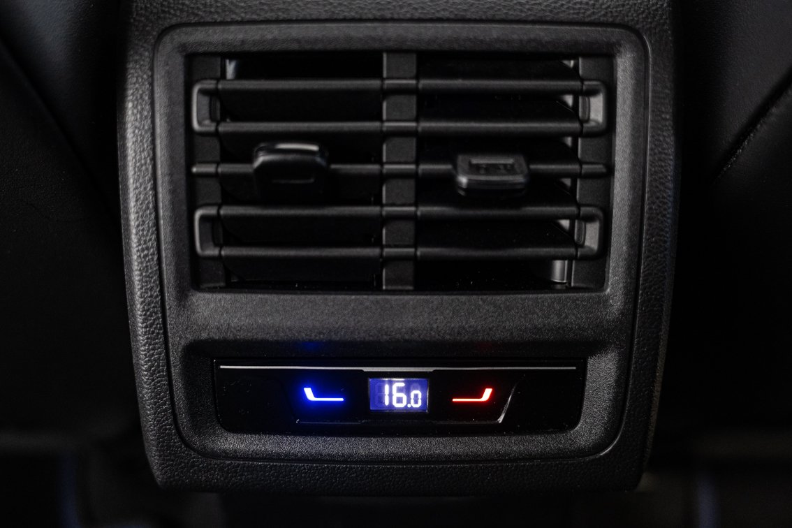 VOLKSWAGEN Golf R 2.0 TSI DSG 4MOTION 320 CV