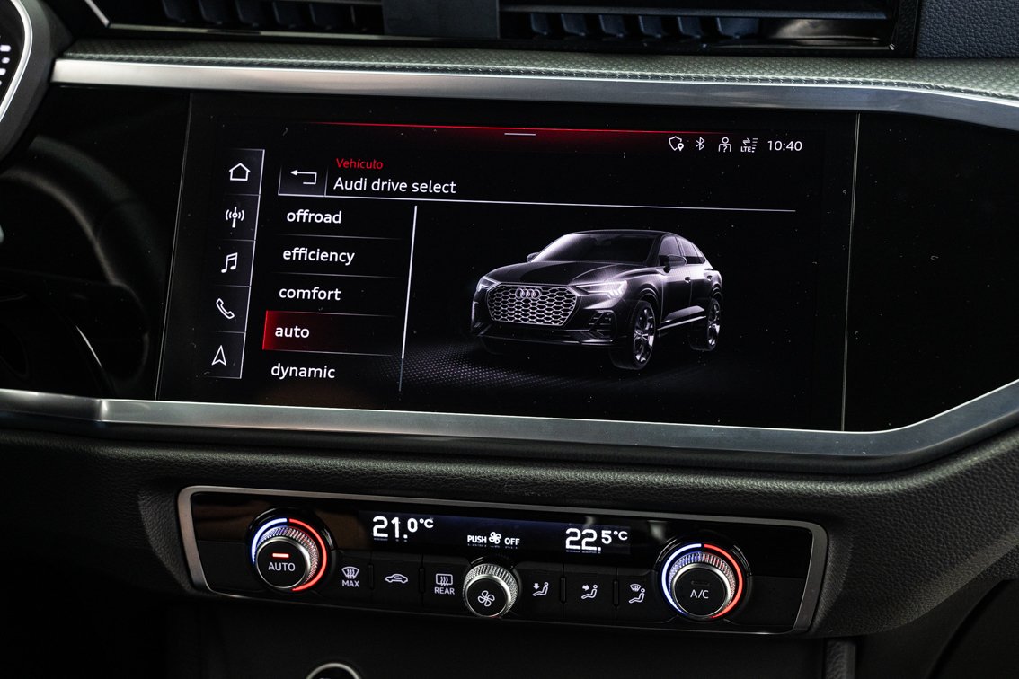 AUDI Q3 SPORTBACK BLACK LINE 35 TDI 150 CV