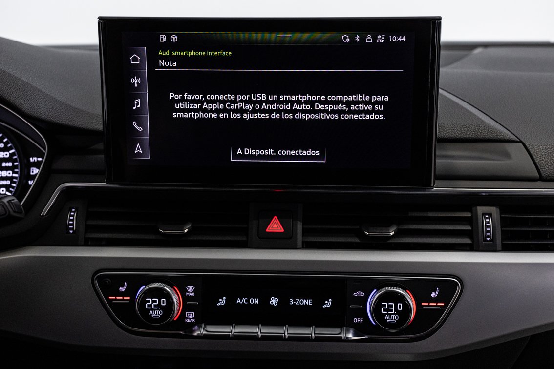 AUDI A4 Avant BLACK LINE 35 TDI S TRONIC 163 CV