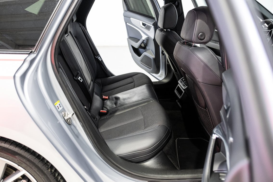 AUDI A6 AVANT BLACK LINE 45 TDI QUATTRO TIPTRONIC 245 CV