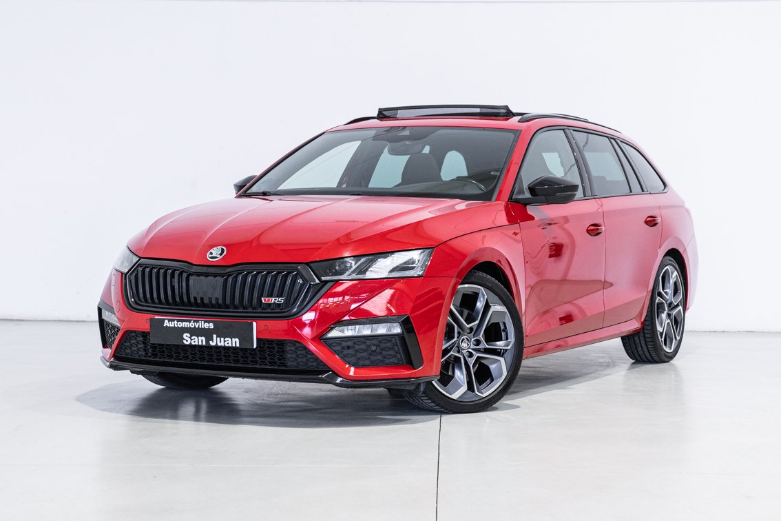 SKODA OCTAVIA COMBI RS 2.0 TDI DSG 200 CV