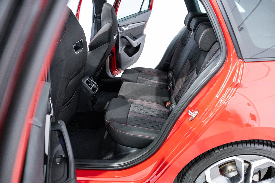 SKODA OCTAVIA COMBI RS 2.0 TDI DSG 200 CV